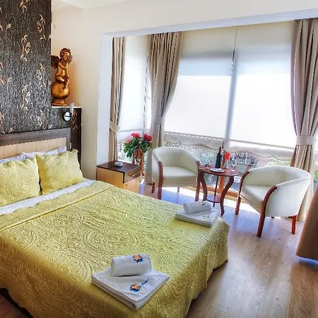 Fokai Guest house 3*